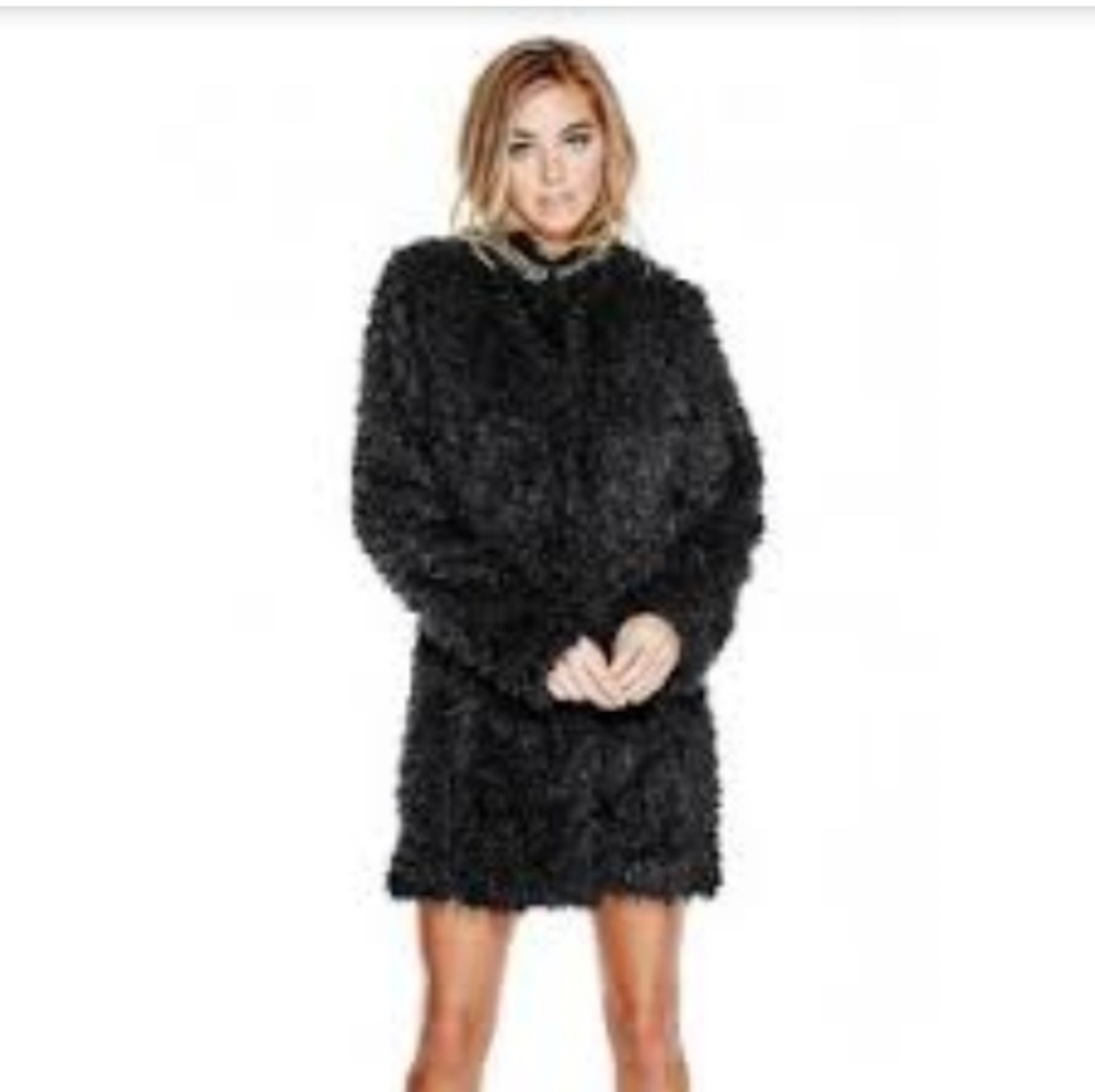 ❤NWT - GUESS - Jet Black Faux Fur Coat
